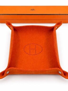 Hermès Felt Mises et Relances Change Tray in Orange.